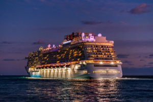 Perspėjo Klaipėdos verslą apie keleivius, atvykstančius kruiziniu laivu: juos domina viena lietuviška prekė