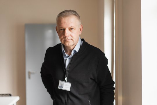 Iš kalėjimo – tiesiai į laidos filmavimą: išskirtinis E. Masiulio interviu apie dienas Kauno kalėjime ir netikėtą veiklą