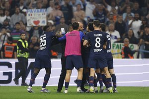 Kol O. Dembele atsiėmė „Ballon d'Or“, PSG netikėtai kluptelėjo Prancūzijos lygoje