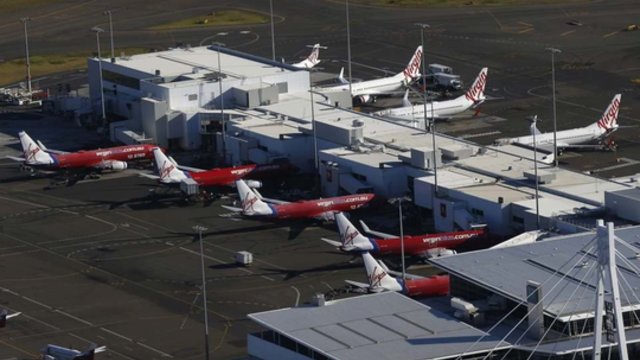 Kopenhagos ir Oslo oro uostai praneša atnaujinantys veiklą: kai kurie skrydžiai lieka atšaukti 