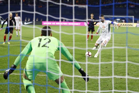 FIFA keis futbolo taisyklę, įvesdama revoliucinį sprendimą dėl 11 metrų baudinio