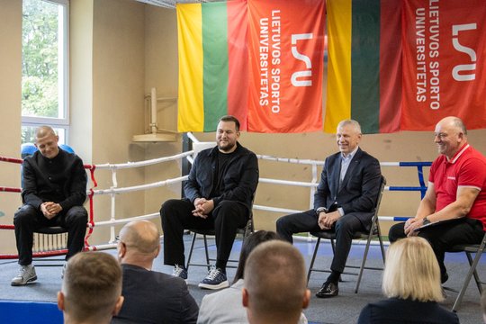 Pasaulio bokso čempionas Eimantas Stanionis: „Mano svajonė kovoti Lietuvoje pagaliau išsipildys“