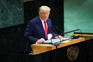 D. Trumpas prabilo apie karą Ukrainoje: tai turėjo būti trumpas susirėmimas