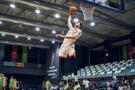 „Rytas“ sudarė ilgalaikę sutartį su perspektyviu aukštaūgiu