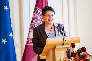 Iškilmingoje ceremonijoje apdovanoti VDU studentai sportininkai: aukso ženklas atiteko ir R. Meilutytei