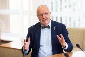 Dar nebaigtoje formuoti J. Oleko komandoje – nauji veidai