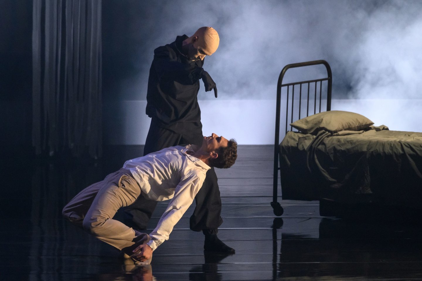 Baleto solistas G.Žukovskis balete „Čiurlionis“.<br> M.Aleksos nuotr.