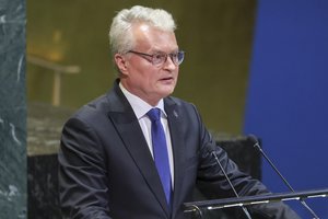 G. Nausėda pasirašė patikslintą dekretą dėl naujojo Ministrų kabineto