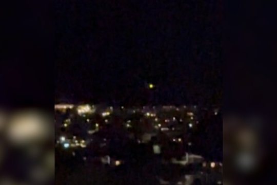 Po naujienų apie dronų Danijoje – liudininkas pasidalijo nufilmuotu vaizdu: matyti keistos šviesos