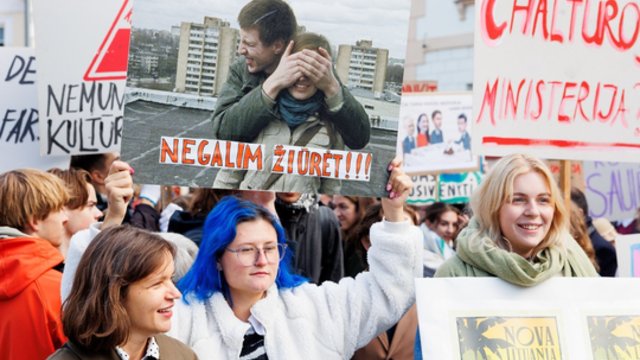 Vis dar šokiruota kultūros bendruomenė stojo piestu: „Ištižusios valdžios nepalaikysime“