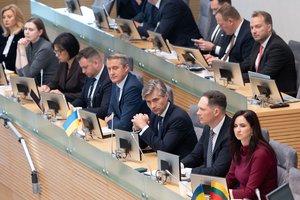 Karšta Vyriausybės darbo pradžia: I. Ruginienės užuomina „socdemams“ ir R. Žemaitaičio pamokslas ministrams