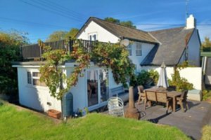 Keturių miegamųjų namas atrodė per gerai, kad būtų tiesa – kol pirkėjai pamatė kai ką labai keisto