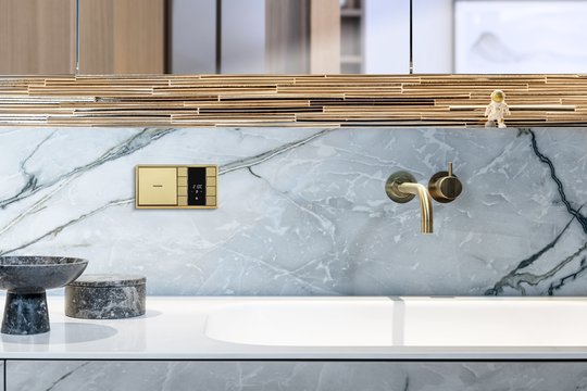 Ar pigiai internete pirktas virdulys gali kelti grėsmę jūsų namams? Ekspertas paaiškino, kokias klaidas daro išmaniųjų namų savininkai