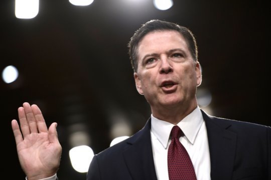 Dėl buvusiam FTB direktoriui J. Comey pateiktų kaltinimų susijęs ir D. Trumpas: štai kas žinoma