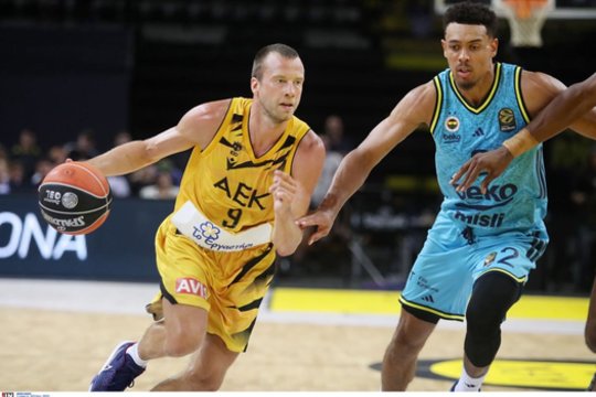Lukas Lekavičius tempė AEK į priekį, tačiau į pergalę taurėje nenuvedė