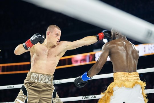 E. Stanionis po pergalės rėžė jautrią kalbą: „Labai tragiškai šiandien boksavausi“