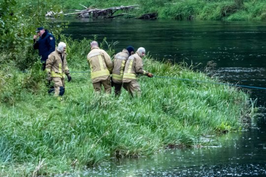 Vilniaus ugniagesiai užtvėrė Neries vagą – kasmetiniai mokymai truko 4 dienas