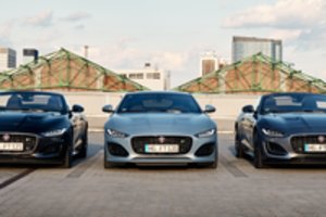 Jų ieškos kolekcionieriai: paskelbti populiariausi automobiliai, kurie po 20 metų taps klasika 