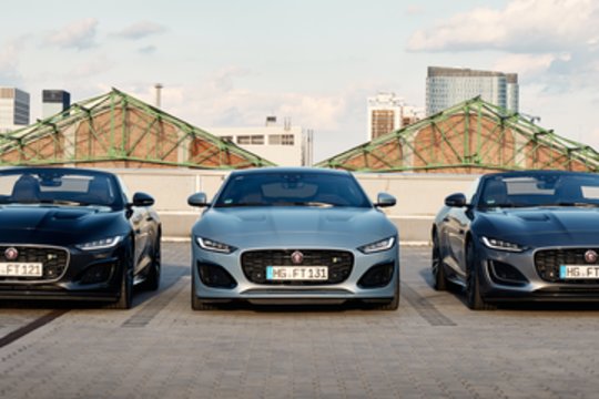 Jų ieškos kolekcionieriai: paskelbti populiariausi automobiliai, kurie po 20 metų taps klasika 