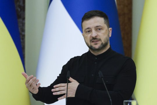 V. Zelenskis įvardijo, kiek teritorijos per kontrpuolimus atkovojo Ukraina