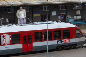 Spalio šeštadieniais žada pigesnes keliones traukiniais: skelbia apie nuolaidas