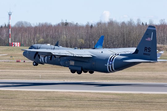 „Der Spiegel“: kildamas į orą buvo apšaudytas Vokietijos kariuomenės lėktuvas