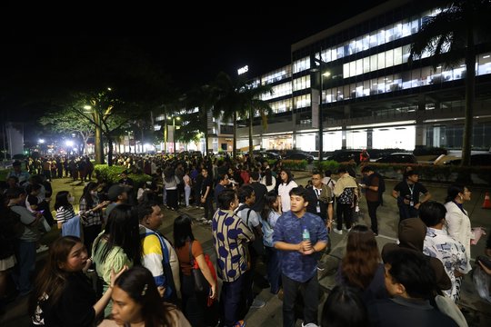 Filipinuose – 6,9 balo žemės drebėjimas ir šimtai požeminių smūgių: žuvo bene 60, sužeistųjų 140