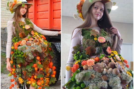 Floristas M. Vasiliauskas sukūrė valgomą suknelę: prireikė trijų kilogramų baravykų ir voveraičių