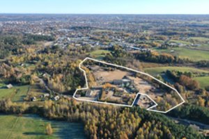 Visai greta Utenos pardavė milžinišką kompleksą: plotas – įspūdingas