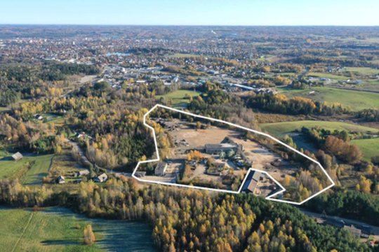 Visai greta Utenos pardavė milžinišką kompleksą: plotas – įspūdingas