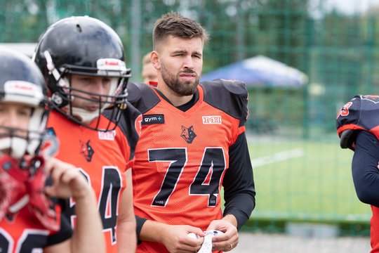 Edvinas Šeškus pradėjo žaisti amerikietišką futbolą