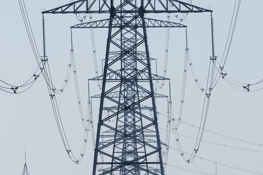 „Litgrid“ rezervavo 1,5 GW galios vėjo elektrinėms ir kaupimo įrenginiams