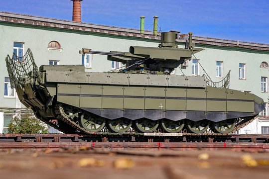 Rusijos kariuomenė gavo naują modernių karo mašinų partiją