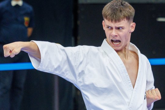 Lietuvos jaunieji karatė kovotojai pelnė du Europos čempionų titulus