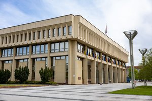 V. Benkunskas: užtikrinus finansavimą, Vilnius pasiruošęs padėti atnaujinti aikštę prie Seimo