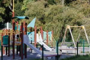 Užstrigę Žvėryne: daug metų nemokamai besinaudojusi privačiu sklypu savivaldybė į kalbas apie nuomą nesileidžia