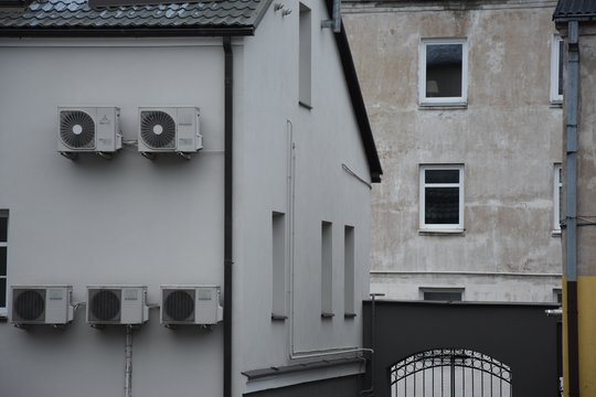 VERT šiemet fiksavo per 900 pažeidimų: daugiausia elektros ir šilumos objektuose