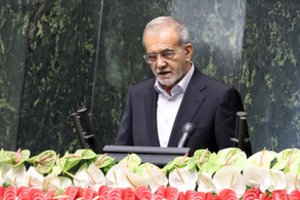 Irano prezidentas siekia skubiai perkelti šalies sostinę į kitą miestą