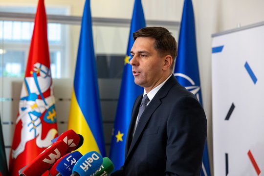 Kultūros ministras I. Adomavičius traukiasi iš pareigų: „Paskutinės dvi savaitės buvo itin įtemptos“