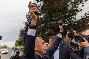 Čekijos parlamento rinkimus laimėjo buvusio premjero milijardieriaus partija