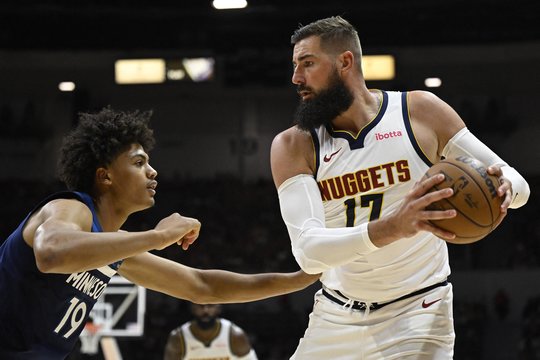 J. Valančiūnas debiutavo „Nuggets“ komandoje