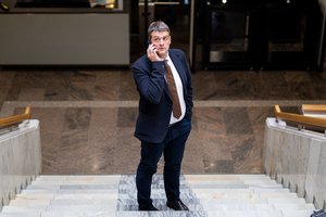 R. Žemaitaitis užsipuolė protestuotojus: rėksniai, neturintys nieko bendro su kultūra