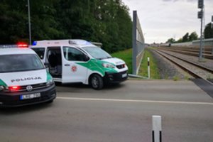 Skaudi nelaimė Joniškyje: traukinys partrenkė vyrą, gyvybės išgelbėti nebepavyko