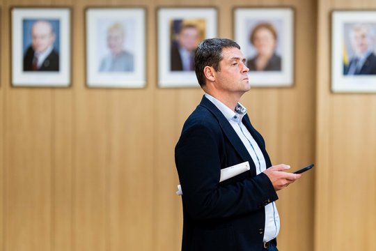 R. Žemaitaitis koalicijos partneriams pristatė kandidatą į ministrus: ne iš partijos, puikiai žinomas