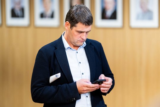 R. Žemaitaitis savo ministro pavardės nurodė ieškoti jo feisbuke