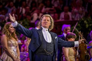 Iššluoti visi bilietai į valsų karaliaus Andre Rieu koncertą: skelbiamas antras pasirodymas Kaune