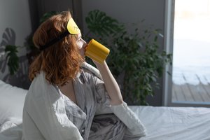 Kaip greitai ir lengvai užmigti: įvardyti 7 miegą gerinantys gėrimai