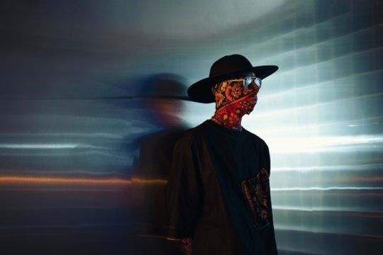 Paslaptingasis grupės „Kalush Orchestra“ narys Carpetman surengs koncertą Lietuvoje