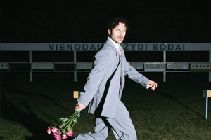 Peršasi atlikėjas Vaidas Baumila