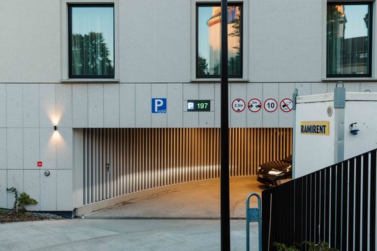 Vilniaus centre atidarė naują požeminę aikštelę automobiliams